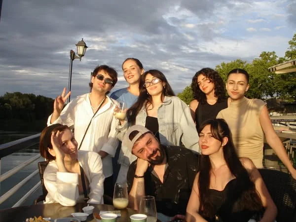  ԵԹԿՊԻ-ի ուսանողները ճանաչողական այցի շրջանակում մասնակցել են Ավինյոնի թատերական փառատոնին